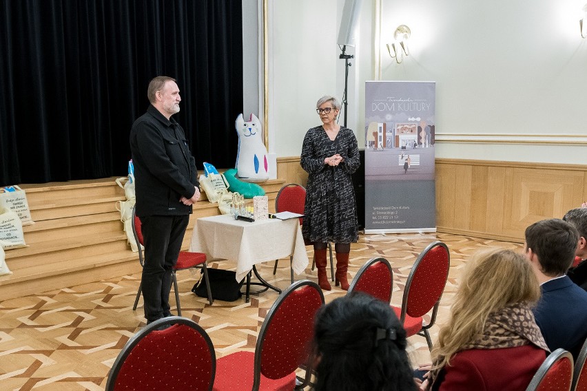 Wojciech Bonowicz odwiedził Tarnobrzeg. Pisarz spotkał się z mieszkańcami podczas III Festiwalu Baśniowy Świat Stanisława Jachowicza