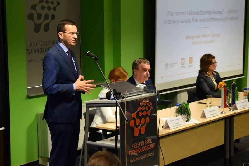 Premier Morawiecki: Województwa na uboczu mogą się rozwijać szybciej