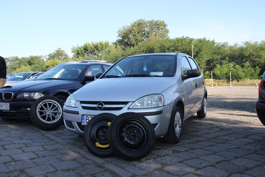 Opel Corsa, rok 2004, 1,0 benzyna, cena 5 500zł