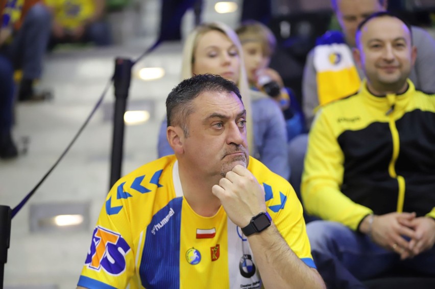 Liga Mistrzów piłkarzy ręcznych. Byłeś na meczu Łomża Industria Kielce - Elverum Handball? Zobacz się na zdjęciach, część 1