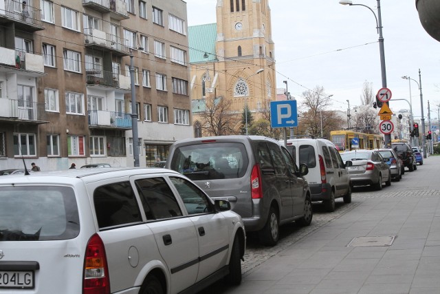 Mandat za nieuiszczenie opłaty w parkomacie przedawnia się po 5 latach