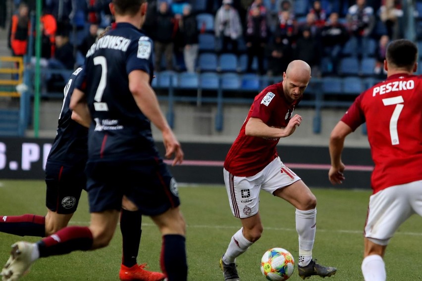 Wielkie emocje na stadionie przy Reymonta. Wisła walczyła do końca, ale nie dała rady wydrzeć Pogoni zwycięstwa  