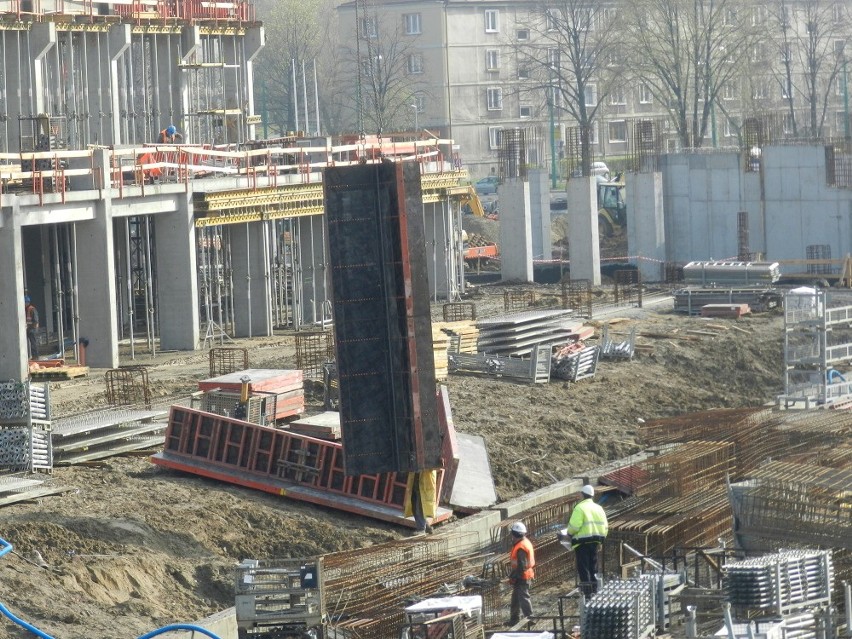 Budowa Stadionu Miejskiego w Tychach – kwiecień 2014