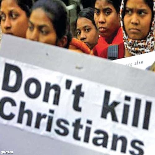 W części Indii trwają pogromy chrześcijan.