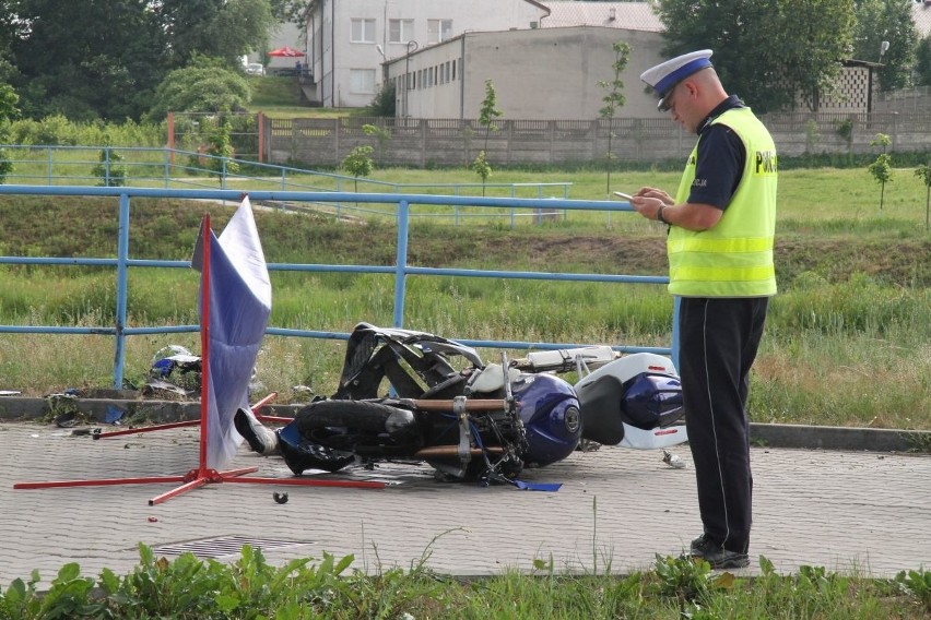 Tragiczny wypadek w Morawicy. Nie żyje 34-letni motocyklista