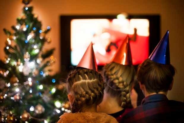 Prezentujemy 10 filmów, które warto obejrzeć podczas świąt...