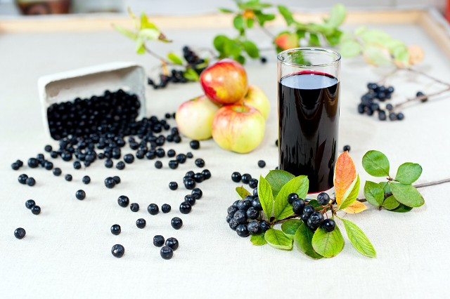 Aronia dzięki dużej zawartości przeciwutleniaczy uznawana jest za jeden z najzdrowszych owoców.