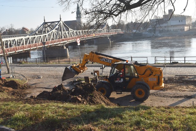Tak obecnie wyglądają prace przy moście na Odrze w Krośnie Odrzańskim.
