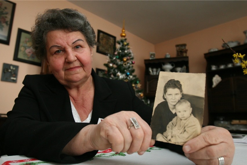 02.0.11 tychy barbara puc  urodzila sie w obozie w auschwitz...