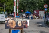 Antyki na placu targowym "Borek". Nowy targ staroci ma już miesiąc