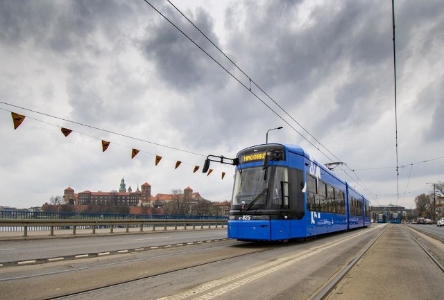 Po Krakowie ma w sumie jeździć 110 tramwajów Lajkonik