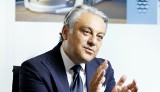 List do Europy. Luca de Meo szef Renault w szczerych słowach mówi o zagrożeniu dla europejskiego przemysłu