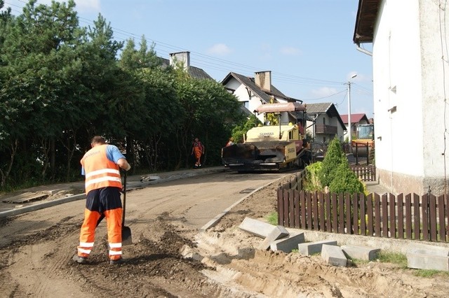 Mieszkańcy gminy Nowe Miasto Lubawskie mogą spotkać drogowców m.in. w Mszanowie. Prace idą pełną parą