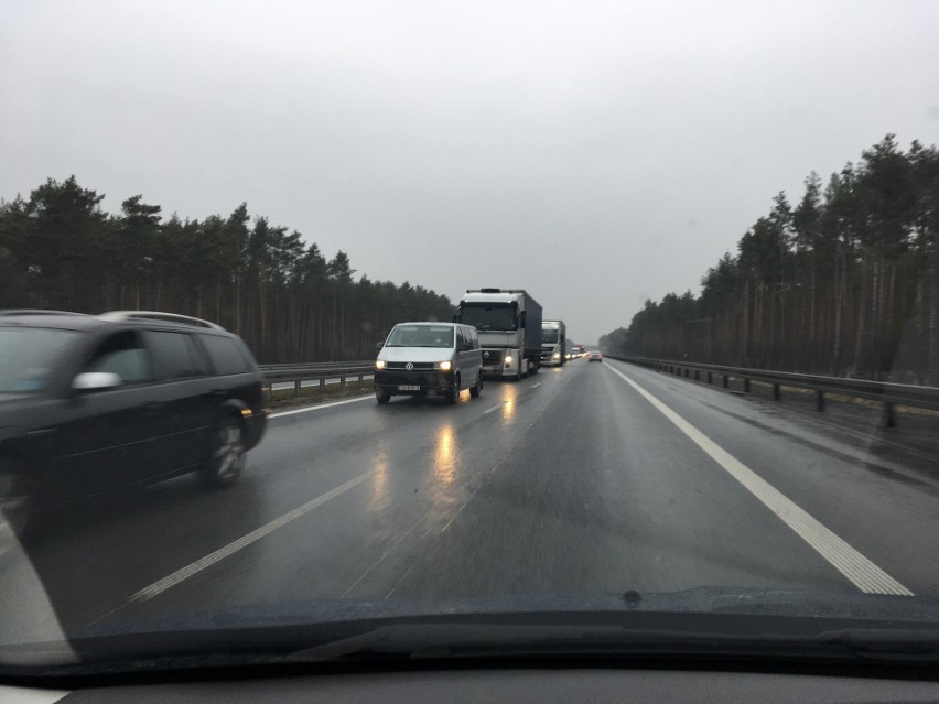 Tragedia rozegrała się w czwartek, 20 grudnia, na drodze S3...