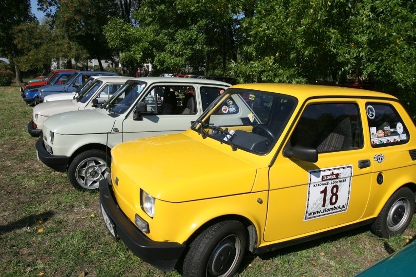 Zlot fiatów 126p. Maluchy zjechały do Łodzi [FILM, zdjęcia]