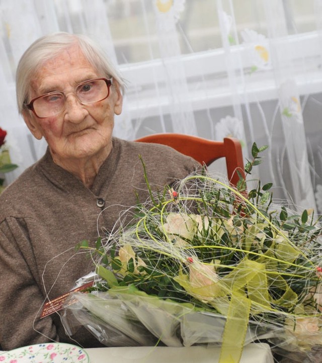 Stefania Stachowicz nie jest pierwszą w swojej rodzinie osobą, która doczekała 100 lat życia. Takie urodziny obchodzili też jej bracia.
