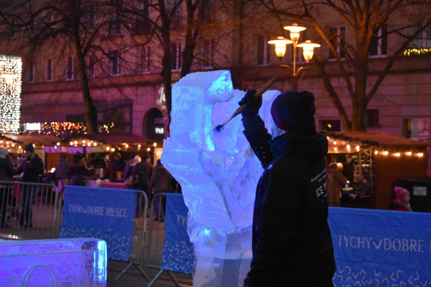 Mistrzowie Świata w rzeźbieniu w lodzie w Tychach