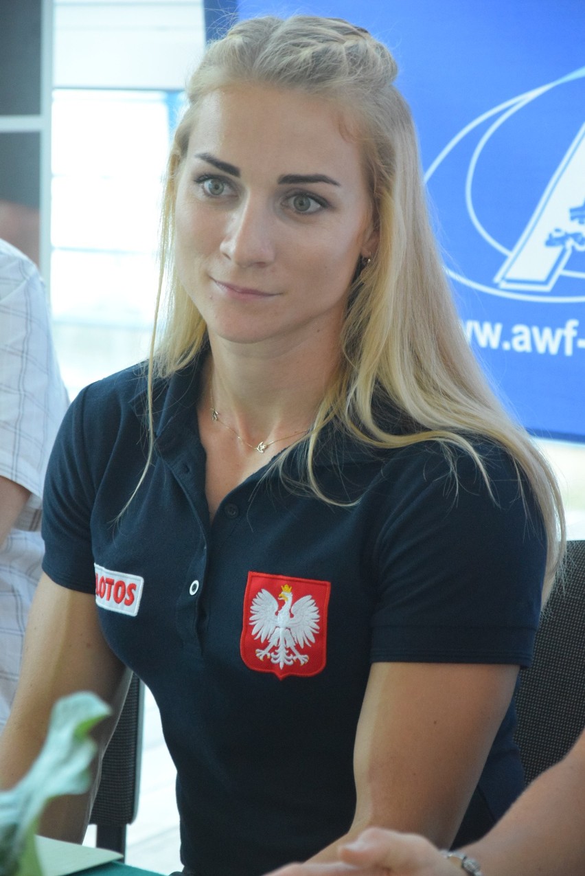 Karolina Naja