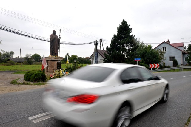 Przebudowa ulicy Jana Pawła II będzie kosztować 9,6 mln zł i zakończy się w grudniu.