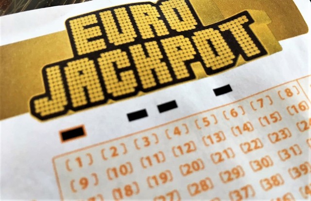 Oto liczby, które padły 6 lipca w Eurojackpot: 2, 7, 24, 38, 45 oraz 5, 8.