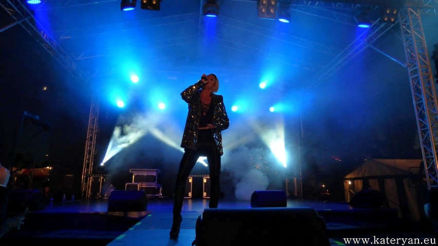 Gwiazdy wystąpiły podczas festiwalu w Szydłowcu. Swoje przeboje zaśpiewała Kate Ryan!