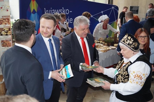 W Sejmie była m.in. Marianna Weilandt, która jest świetną ambasadorką  Borów Tucholskich, powiatu i  Tucholi