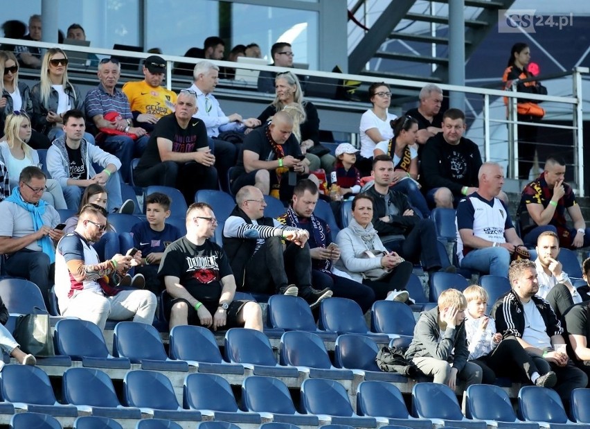 Pogoń Szczecin - Arka Gdynia 3:2. Na stadionie 10 tys. fanów Dumy Pomorza! [ZDJĘCIA KIBICÓW]