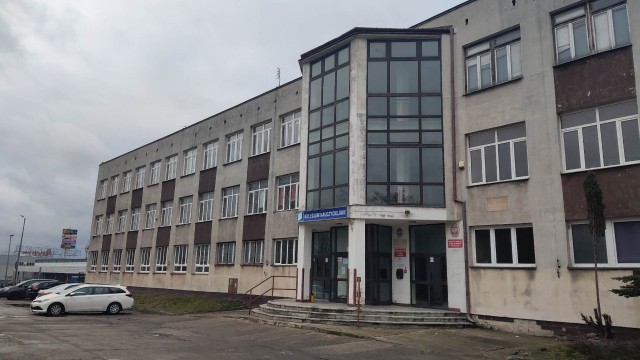 „Medyk” będzie się teraz gościnnie mieścił w budynku Kolegium Nauczycielskiego przy ulicy Pułaskiego w Radomiu.