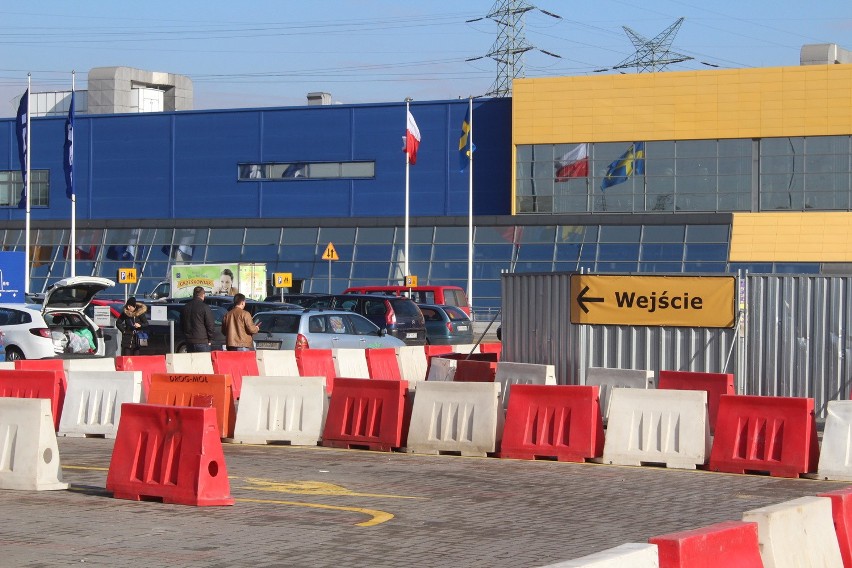 IKEA Katowice: Remont parkingu idzie pełną parą [NOWE ZDJĘCIA Z BUDOWY] 