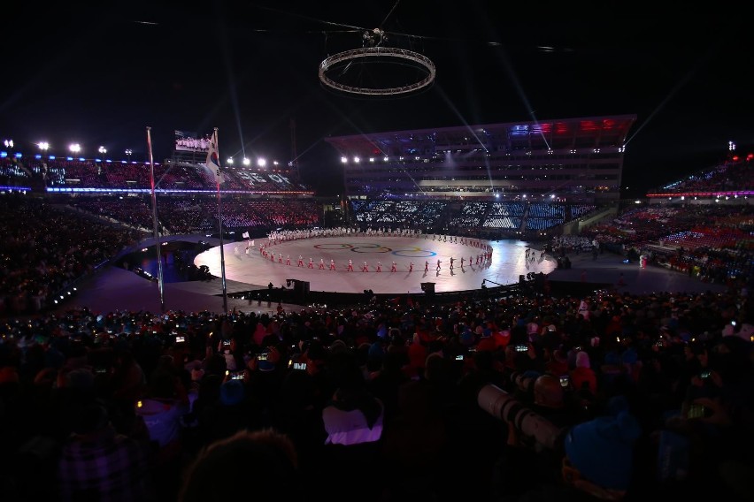 W Pjongczangu zapłonął znicz olimpijski