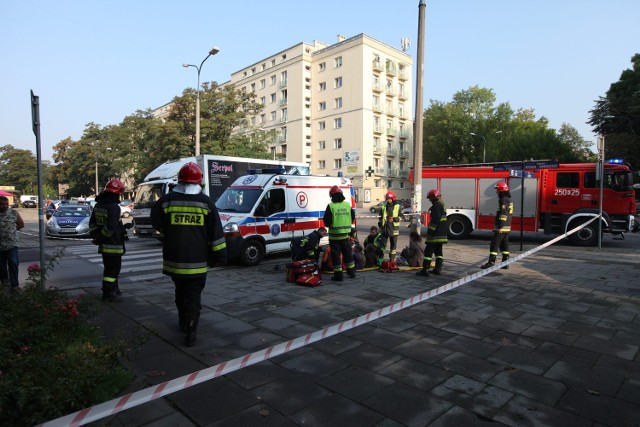 Zderzenie na skrzyżowaniu ul. Edwarda Rydza Śmigłego z al. Róż.