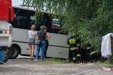 Świniarsko. Mieszkańcy wsi jednoczą się w tych ciężkich chwilach. W tragicznym wypadku zginęły dwie osoby 