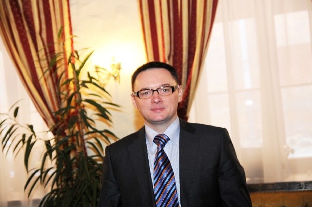 Krzysztof Mielewczyk, dotychczasowy dzierżawca Polmosu, znów będzie zarządzał zakładem
