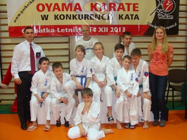 Tarnobrzescy karatecy zaliczyli udany występ na turnieju w Garbatce-Letnisko.