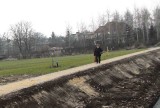 Trwa budowa chodnika w gminie Kowalewo Pomorskie. Powstaje on wzdłuż drogi w kierunku Wąbrzeźna