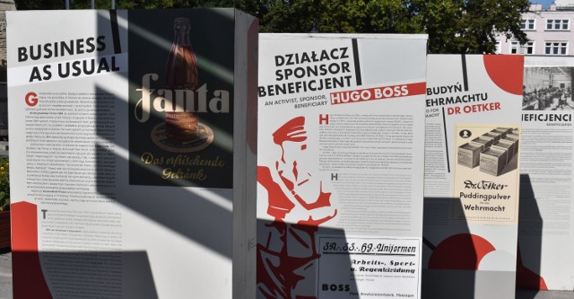 Wystawa "Gospodarka III Rzeszy" prezentowana jest na pl. Wolności w Opolu. Otwarcie nastąpiło 6 września.