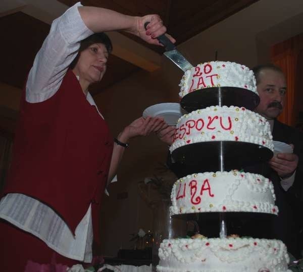 Urodzinowy tort dla zespołu Lira.