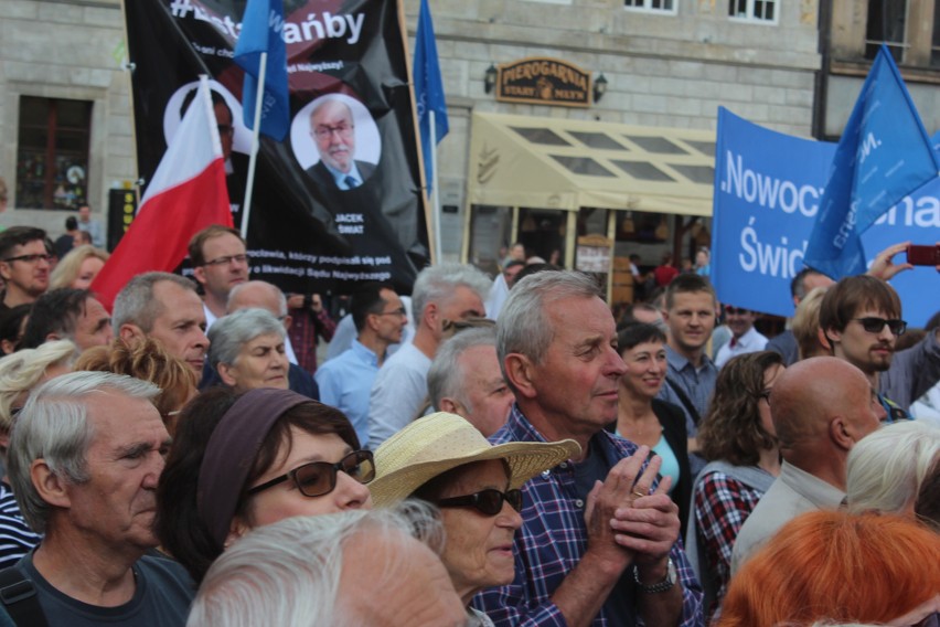 Protest "Nie damy zawłaszczyć Polski"