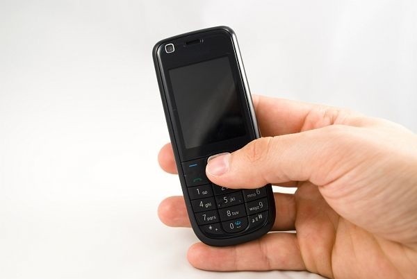 Telefon komórkowy może zaprowadzić młodzieńca za kratki