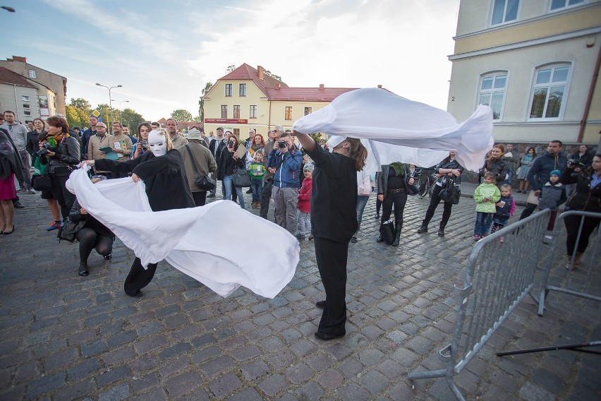 Odsłonięcie muralu Jakuba Woynarowskiego (zdjęcia) 