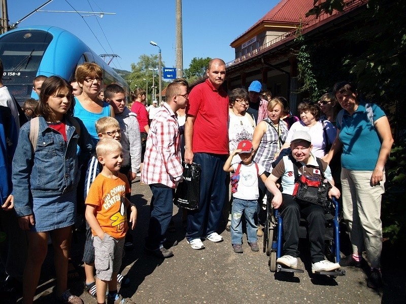 Koleje Śląskie zafundowały niepełnosprawnym darmowy przejazd...