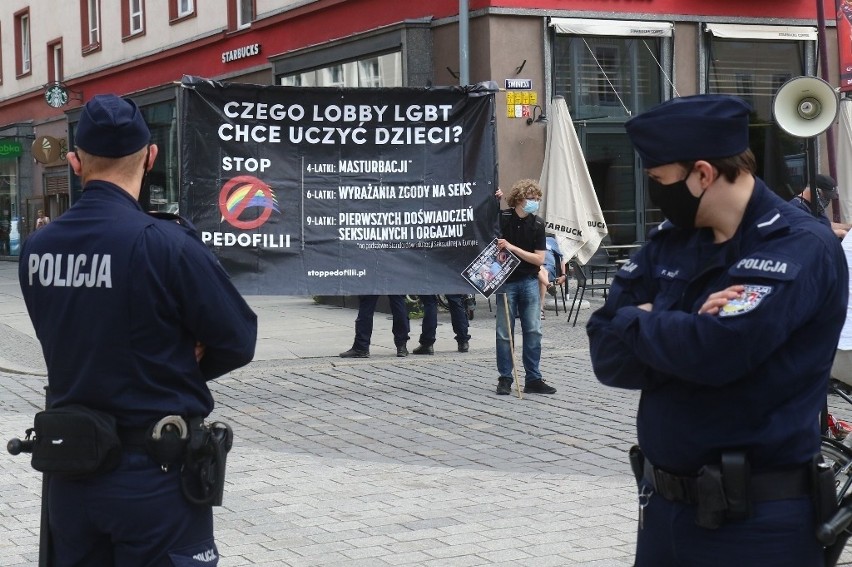 Dwie manifestacje w centrum Wrocławia [ZDJĘCIA]