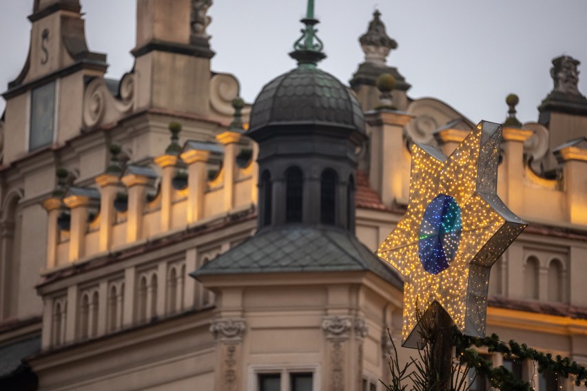 Jarmark rozpoczął się 25 listopada i potrwa do 1 stycznia.