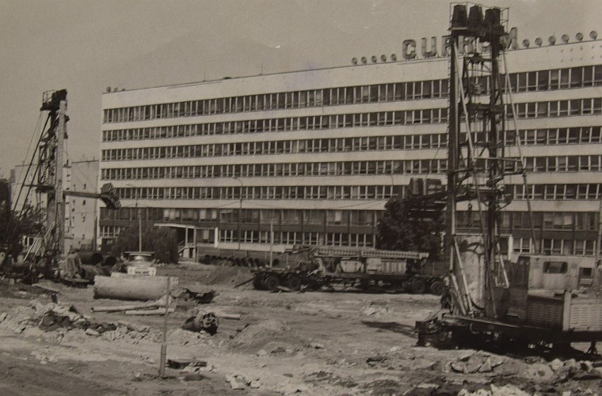 15 sierpnia 1979 roku, początki przebudowy placu 1 Maja
