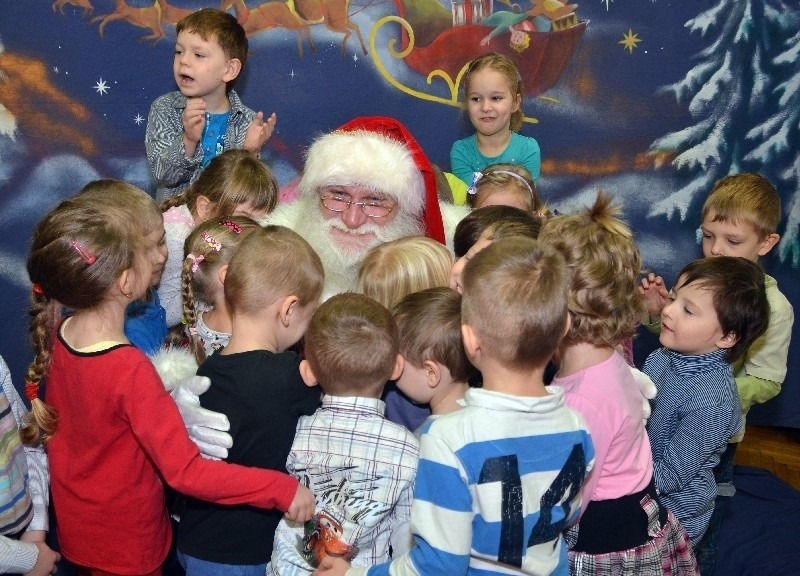 Mikołaj z wizytą u przedszkolaków [FILM, zdjęcia]