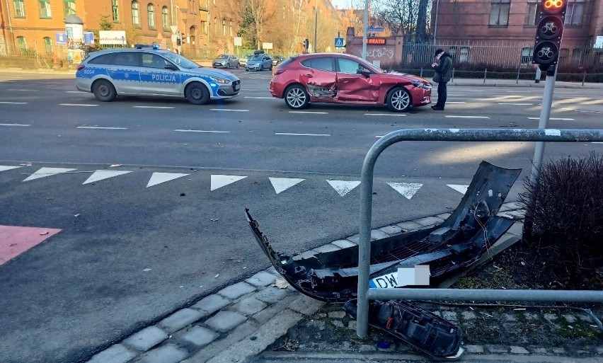 Wypadek przy ul. Curie-Skłodowskiej we Wrocławiu