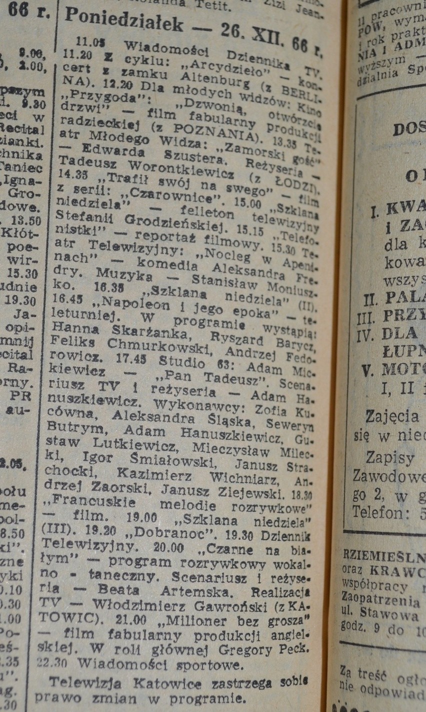 Teatr, kolędy i Teleecho, czyli telewizja w święta przed laty [DZ PRZED LATY]