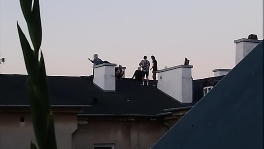 „Na granicy życia i śmierci", czyli weekendowa impreza na dachu kamienicy w centrum Lublina. To nie pierwszy taki przypadek