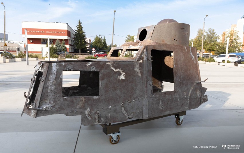 Politechnika Białostocka prowadzi prace nad oryginalnym wyglądem sowieckiego samochodu pancernego 