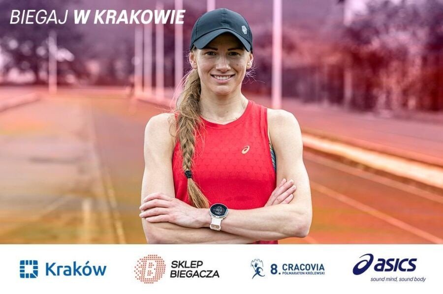 Mistrzyni Europy w maratonie Aleksandra Lisowska gościem specjalnym  treningu w ramach projektu „Biegaj w Krakowie” ZDJĘCIA | Gazeta Krakowska